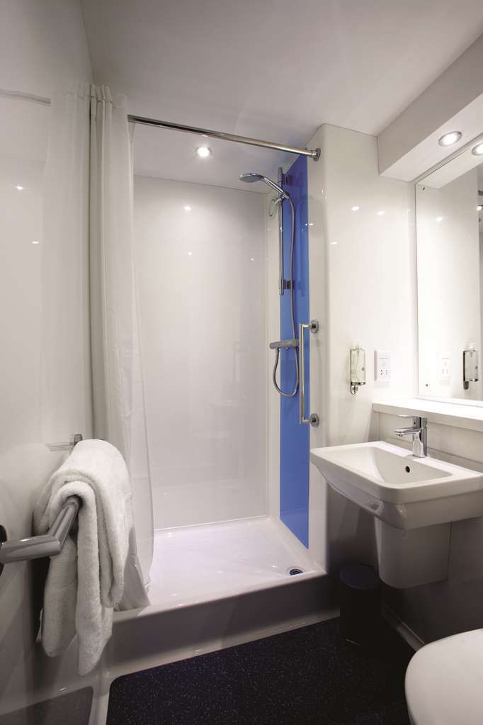 Travelodge London Crystal Palace חדר תמונה