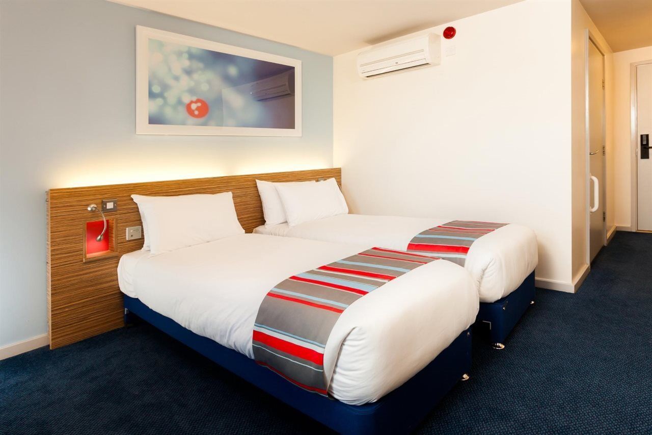 Travelodge London Crystal Palace מראה חיצוני תמונה
